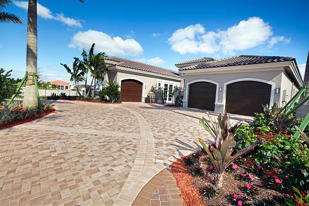 Best Driveway Pavers Installation  in Monticello, IL